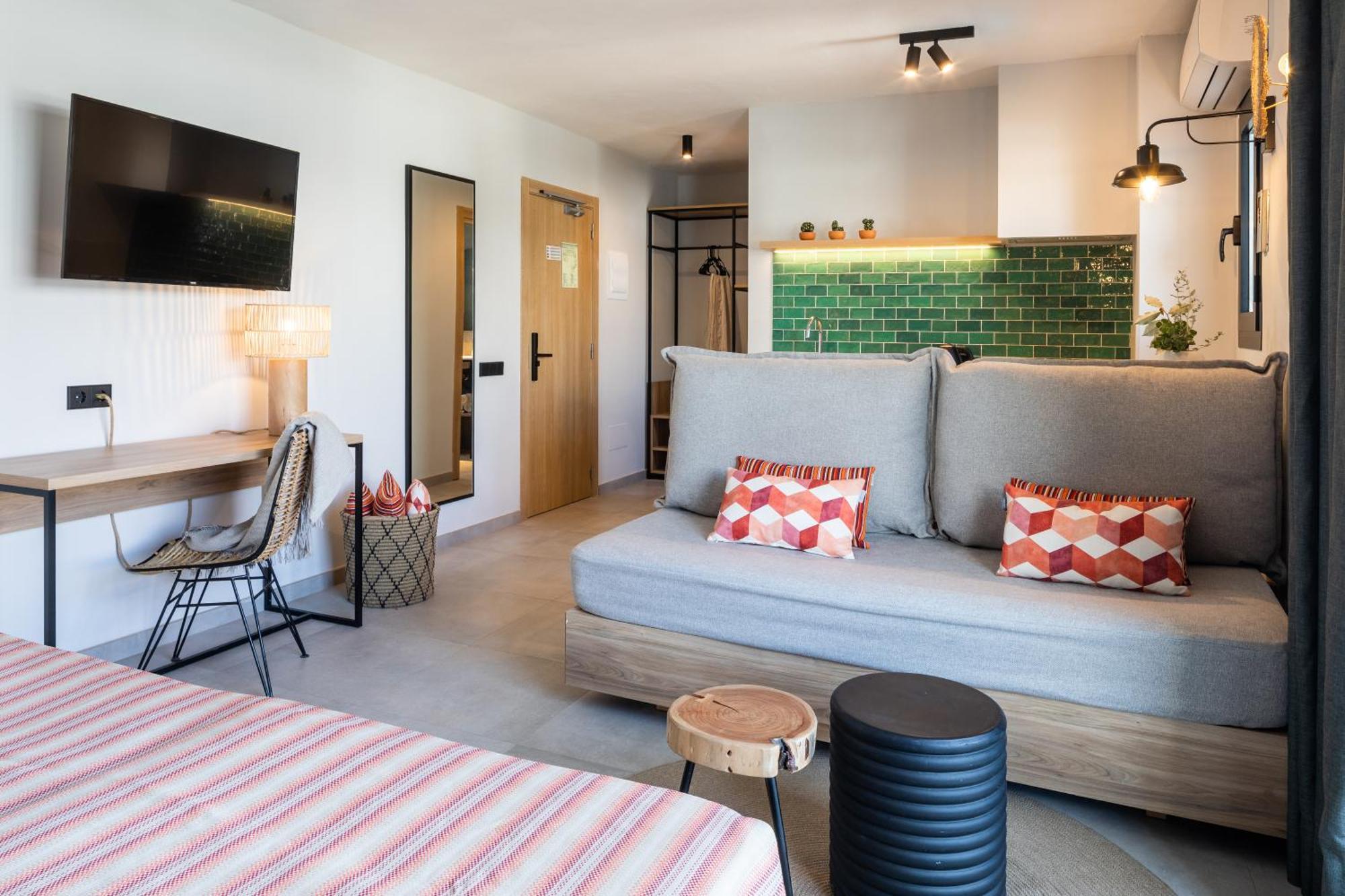 Aparthotel Casita Blanca - Adults Only Сан-Антоніо Екстер'єр фото