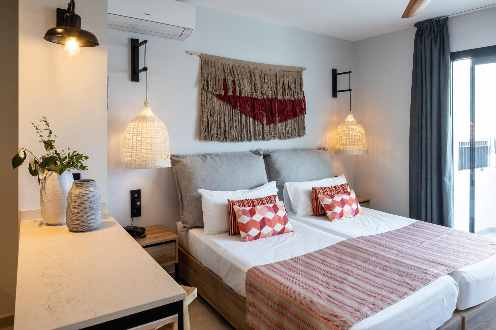 Aparthotel Casita Blanca - Adults Only Сан-Антоніо Екстер'єр фото