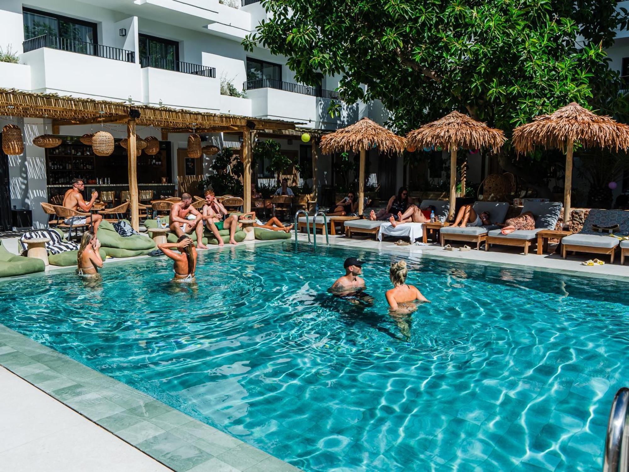 Aparthotel Casita Blanca - Adults Only Сан-Антоніо Екстер'єр фото